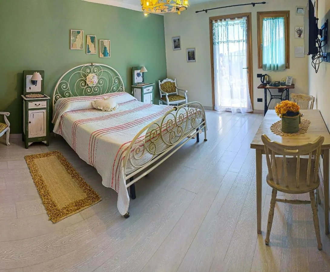 Il Poggio Di Maro' Villa Badalucco Farm stay